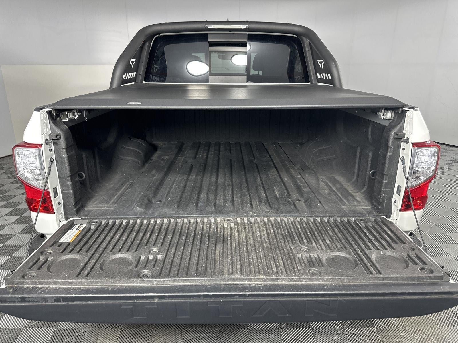 2024 Nissan Titan SV