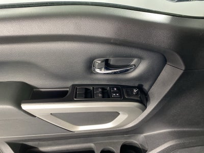 2024 Nissan Titan XD SV