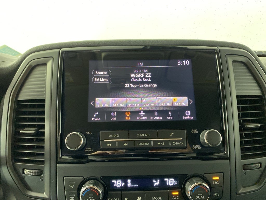 2024 Nissan Titan XD SV