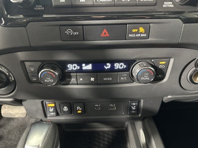 2024 Nissan Frontier SL