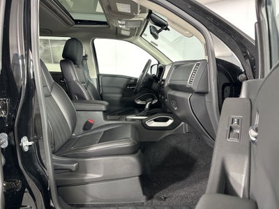 2024 Nissan Frontier SL