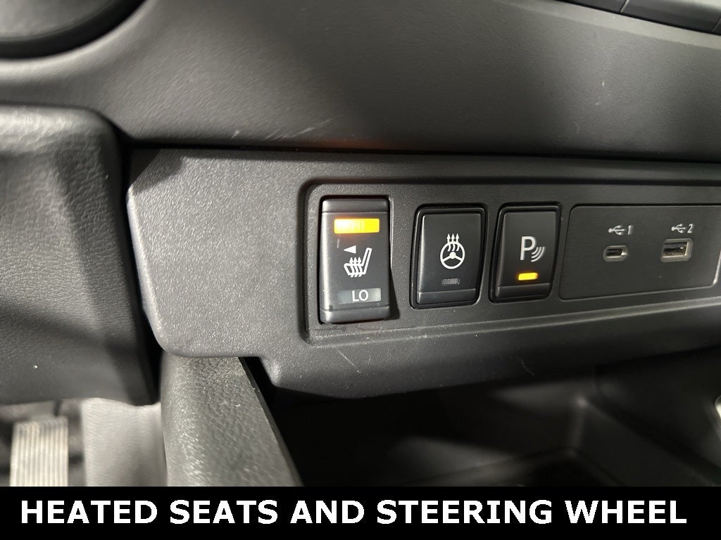 2024 Nissan Frontier SL