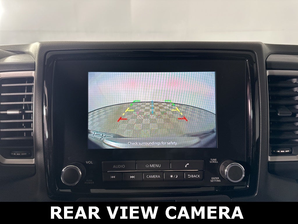 2024 Nissan Frontier SL