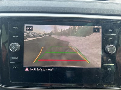 2022 Volkswagen Atlas 3.6L V6 SEL Premium R-Line