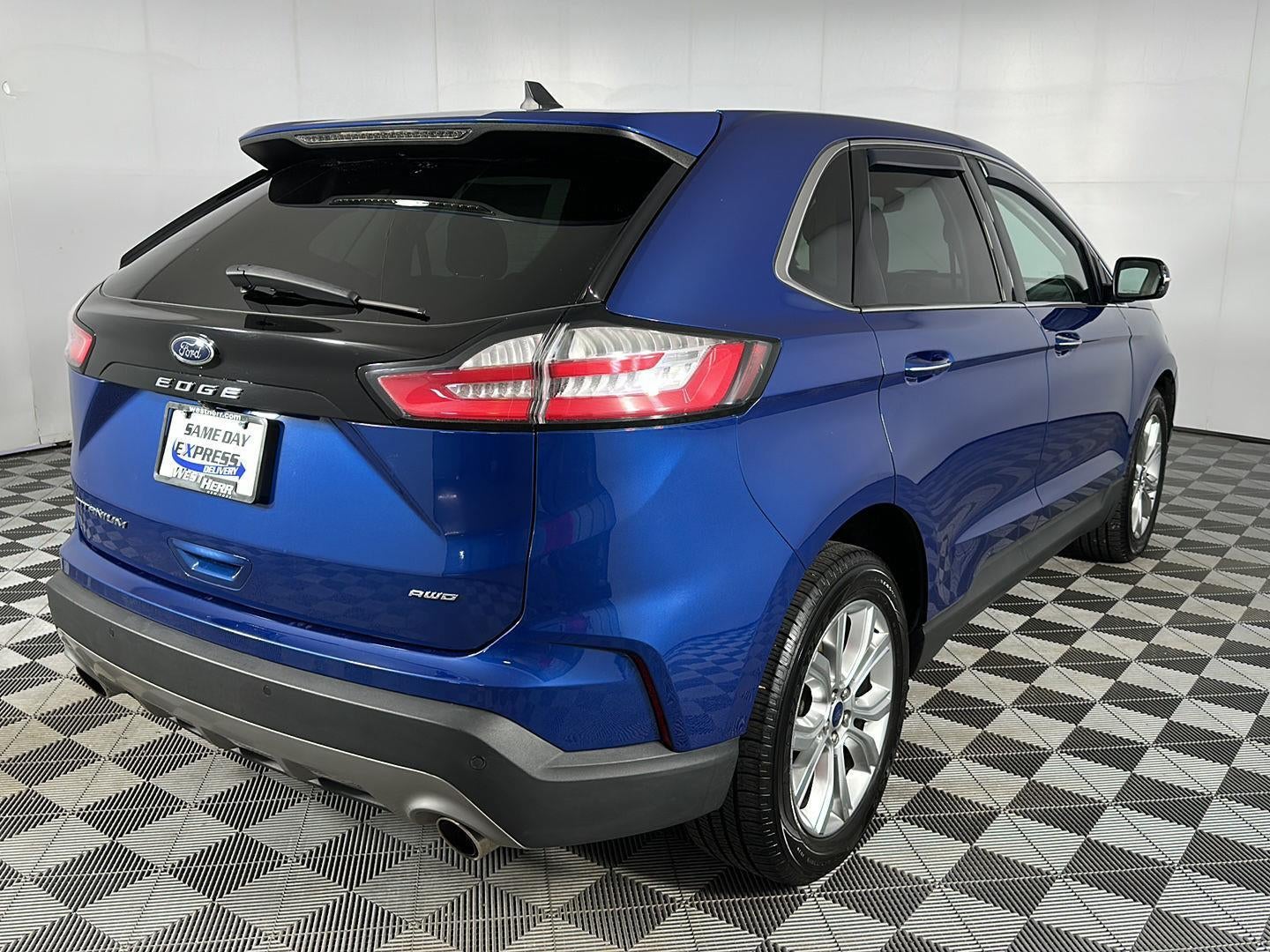 2022 Ford Edge Titanium