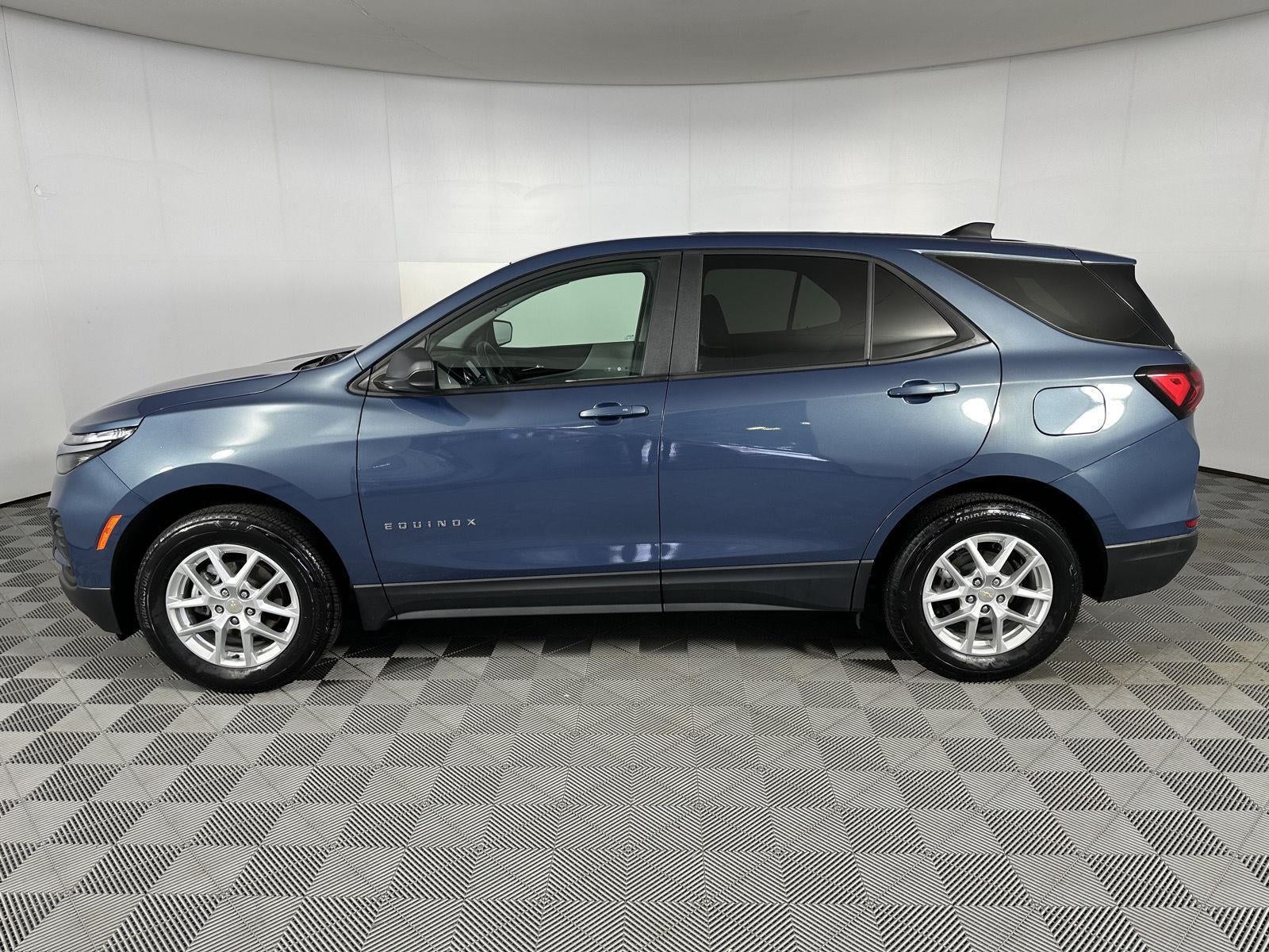 2024 Chevrolet Equinox Base