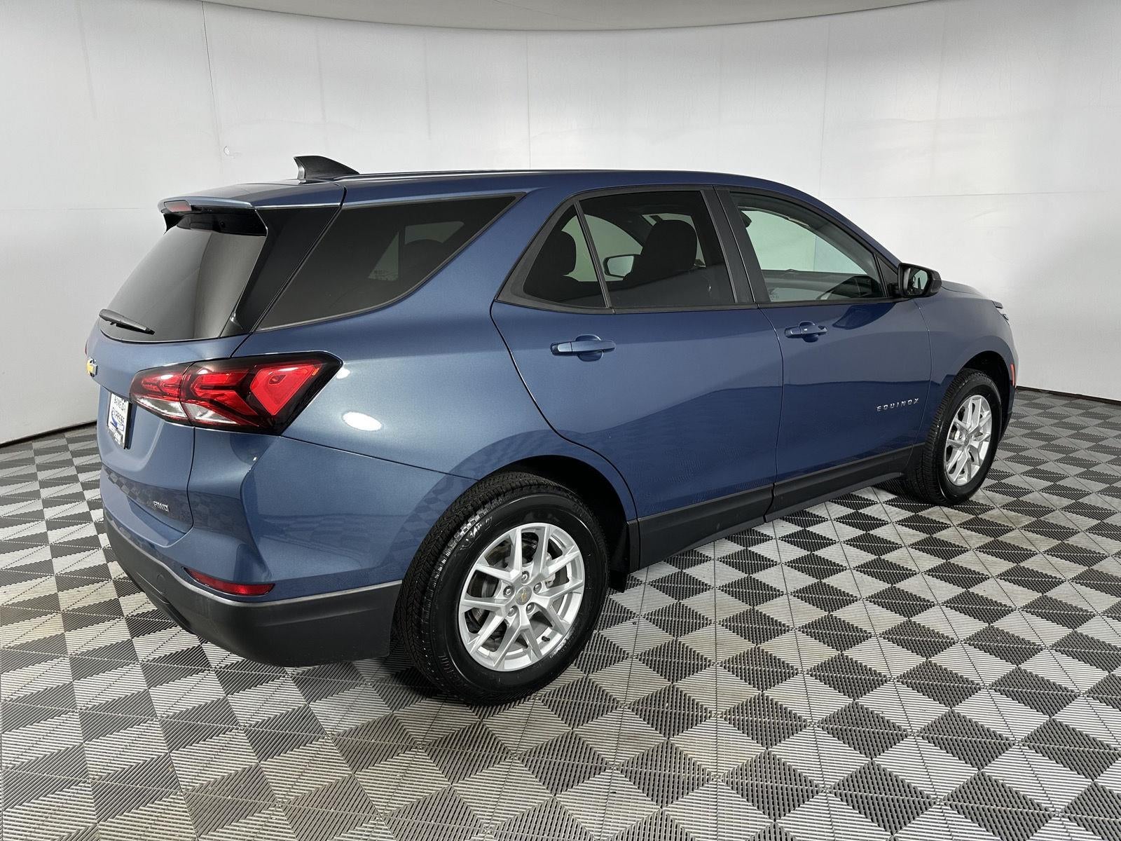 2024 Chevrolet Equinox Base