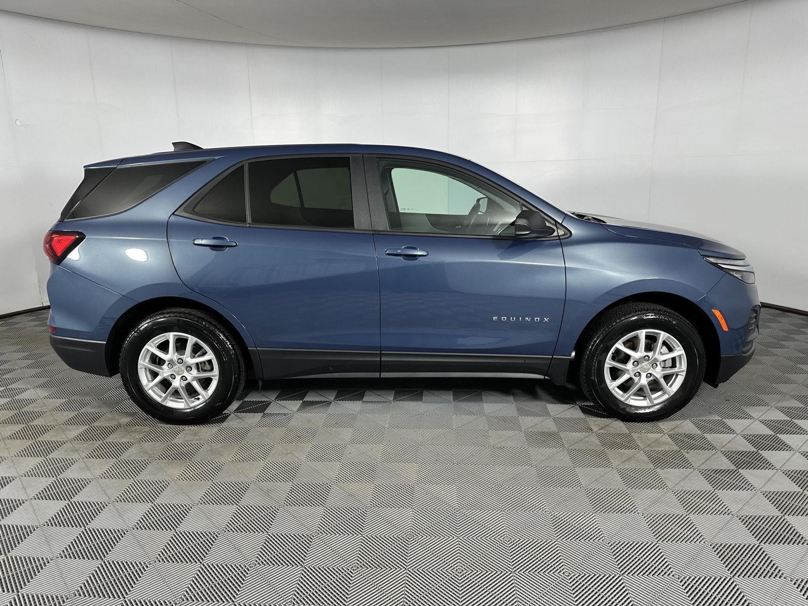 2024 Chevrolet Equinox Base