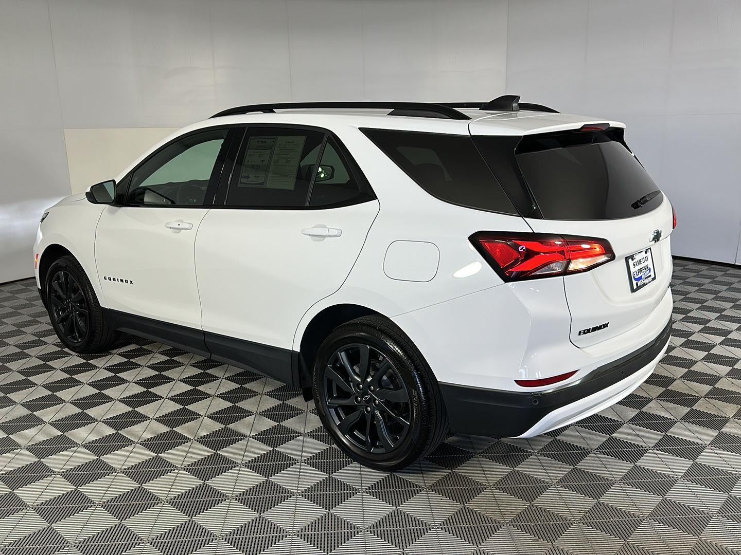 2023 Chevrolet Equinox RS