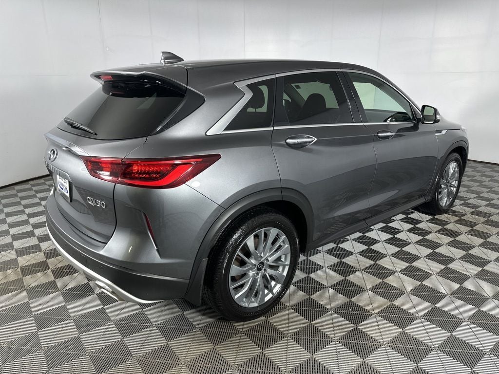 2025 INFINITI QX50 PURE