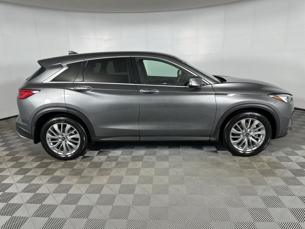 2025 INFINITI QX50 PURE