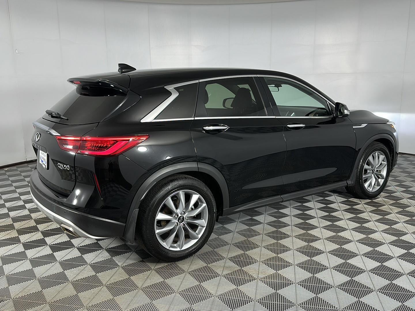 2021 INFINITI QX50 PURE