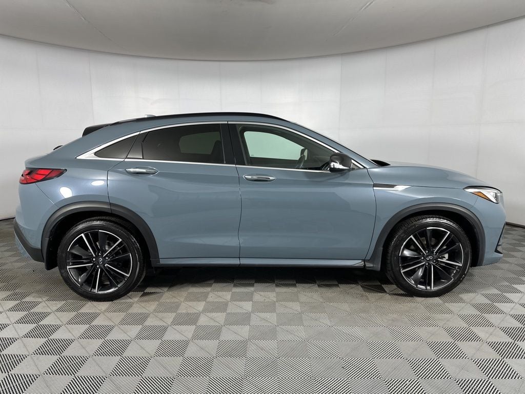 2022 INFINITI QX55 LUXE