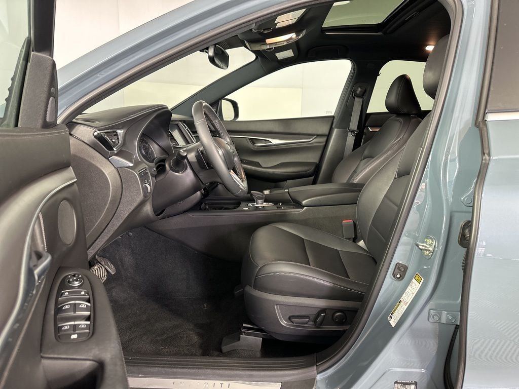 2022 INFINITI QX55 LUXE