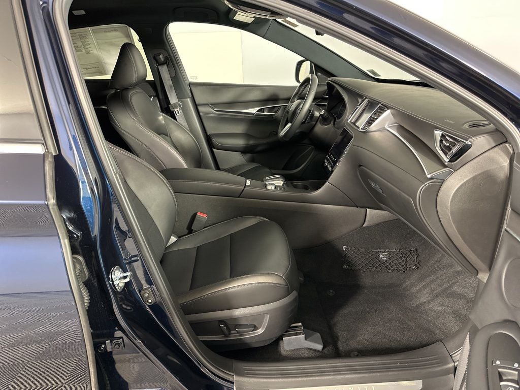 2025 INFINITI QX55 LUXE