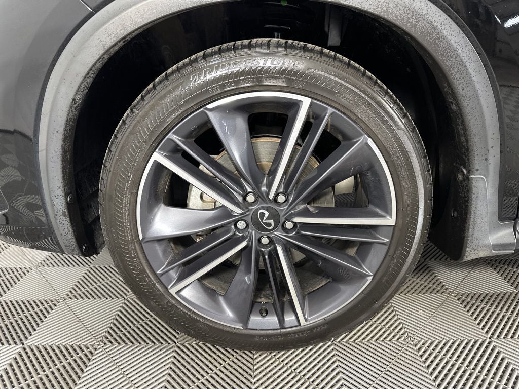 2023 INFINITI QX55 ESSENTIAL