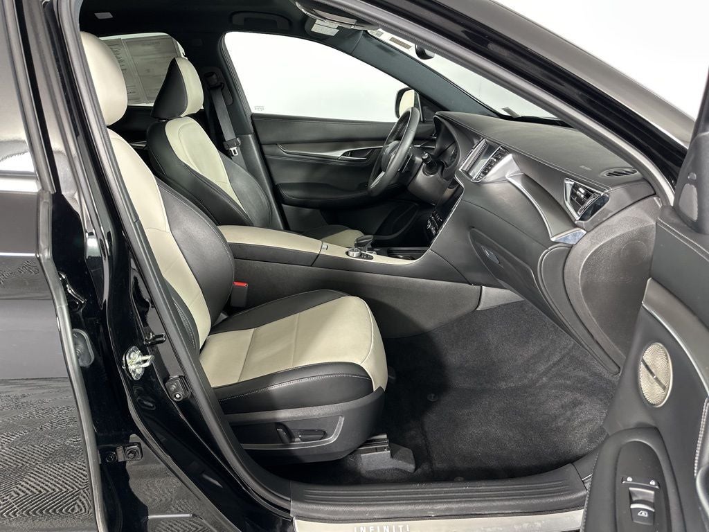 2023 INFINITI QX55 ESSENTIAL