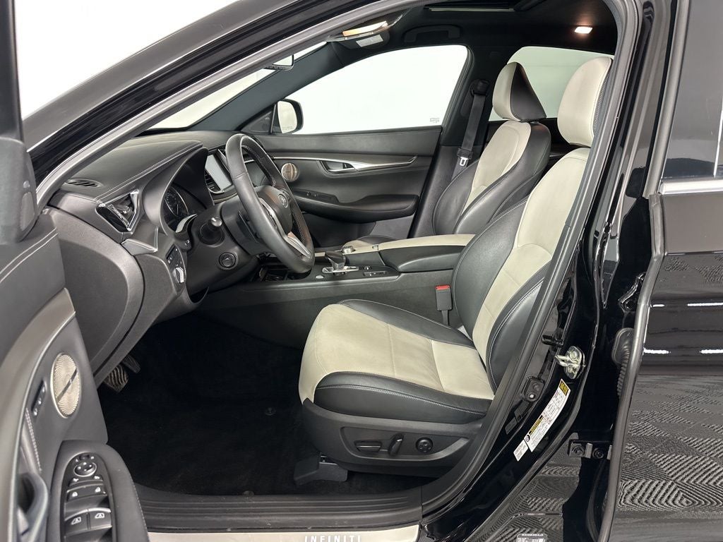 2023 INFINITI QX55 ESSENTIAL