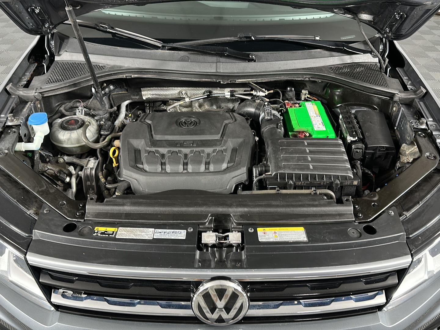 2021 Volkswagen Tiguan SE R-Line Black
