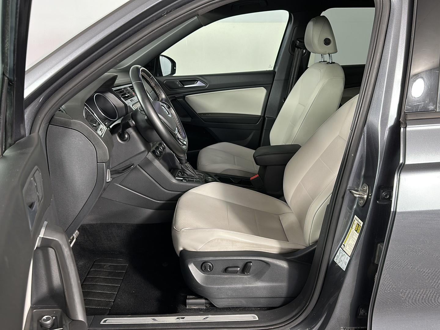2021 Volkswagen Tiguan SE R-Line Black