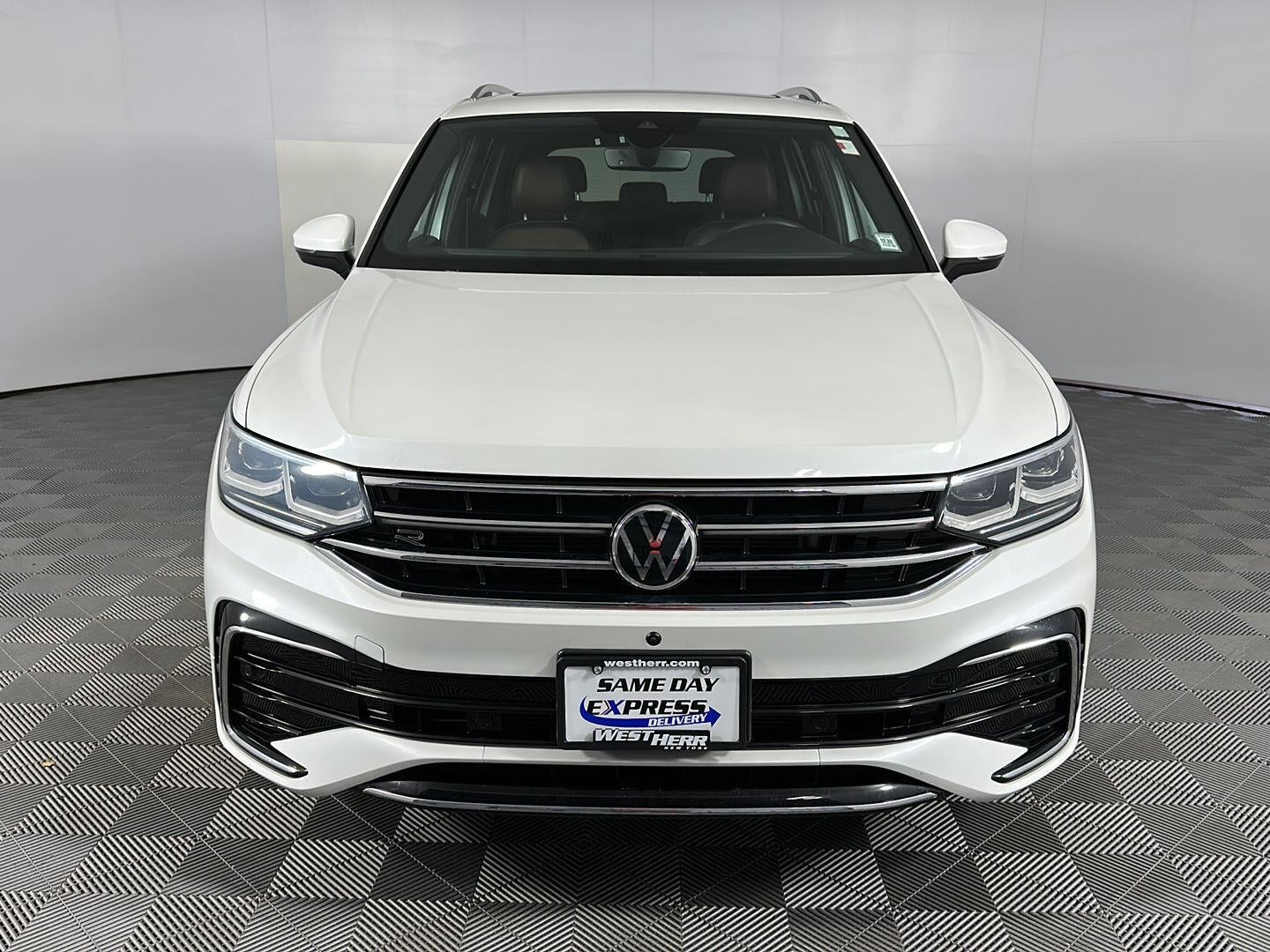 2022 Volkswagen Tiguan SEL R-Line