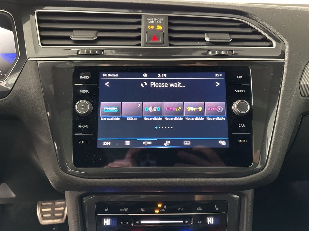 2024 Volkswagen Tiguan 2.0T SE R-Line Black