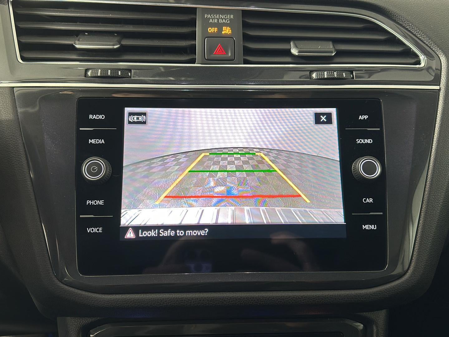 2023 Volkswagen Tiguan SE
