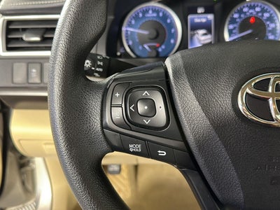 2017 Toyota Camry LE
