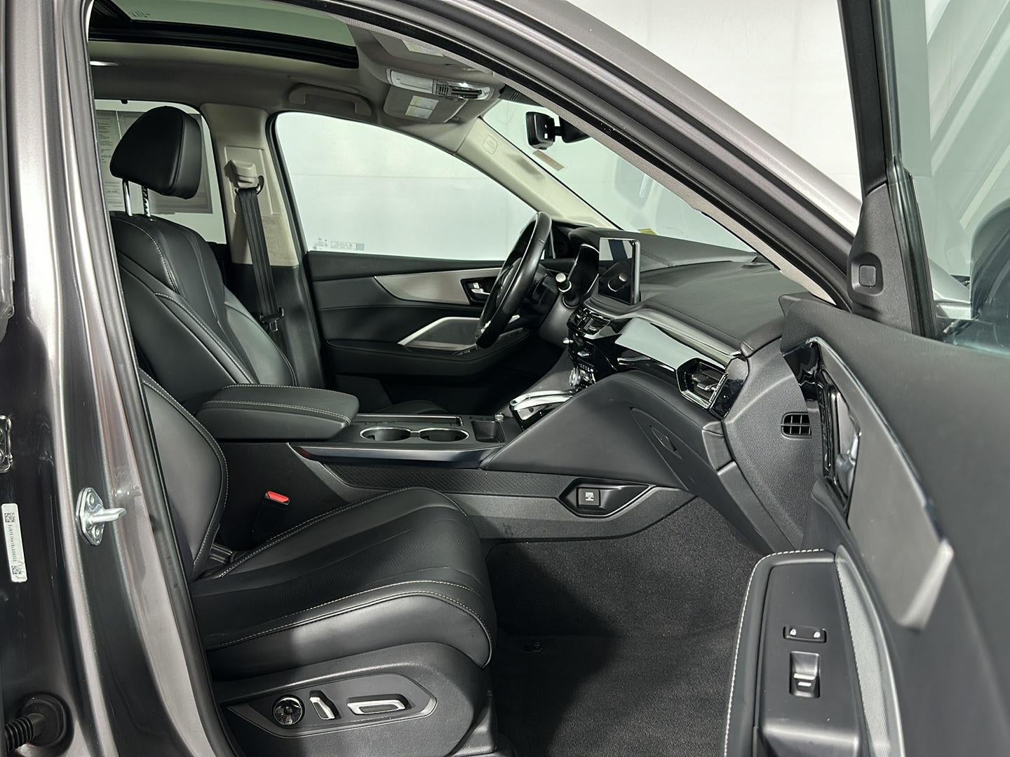 2025 Acura MDX SH-AWD w/Tech