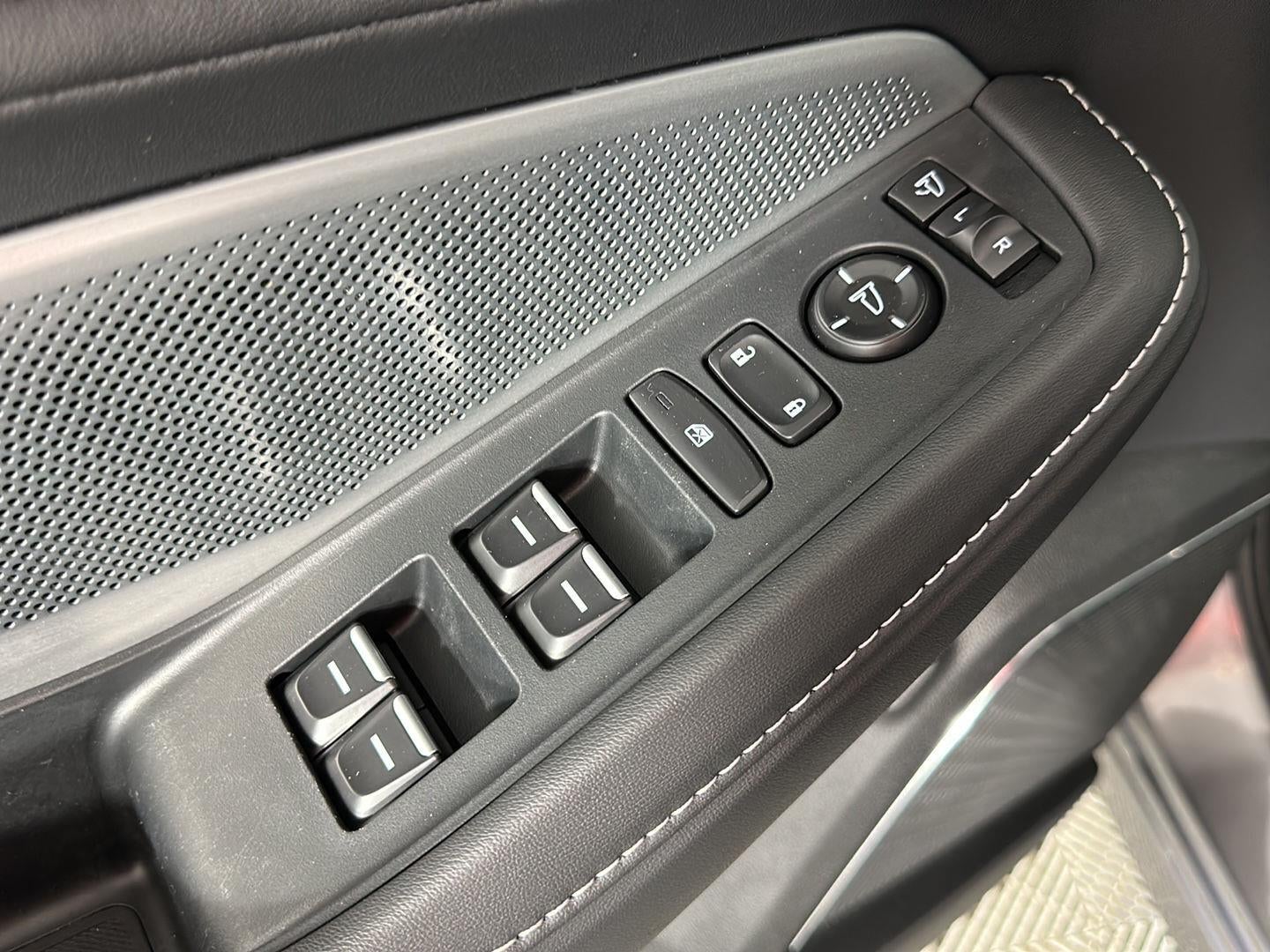 2025 Acura MDX SH-AWD w/Tech