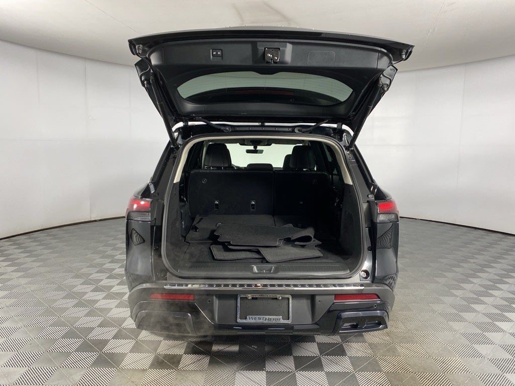 2025 INFINITI QX60 PURE