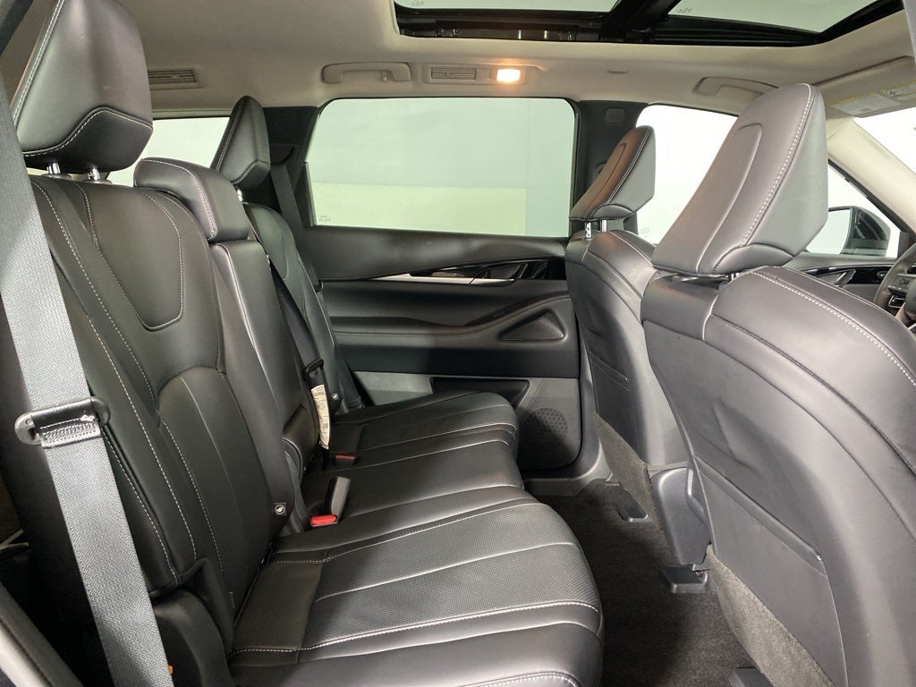 2025 INFINITI QX60 PURE