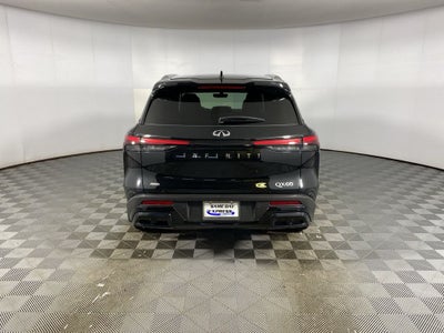 2025 INFINITI QX60 LUXE