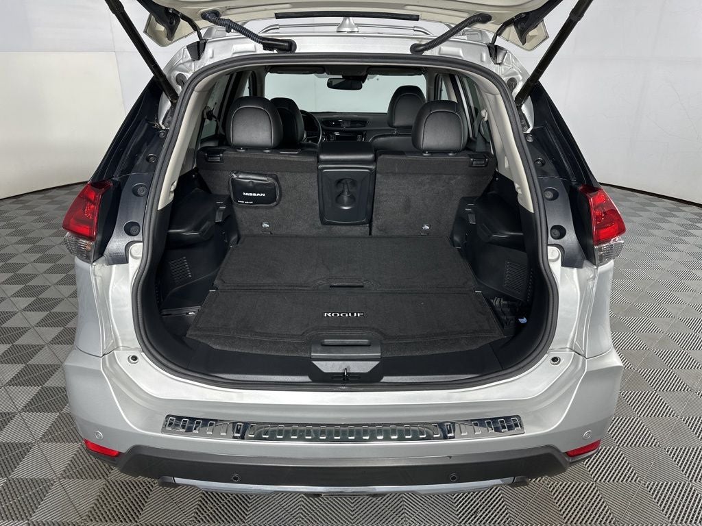 2020 Nissan Rogue SL