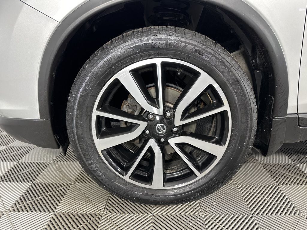 2020 Nissan Rogue SL