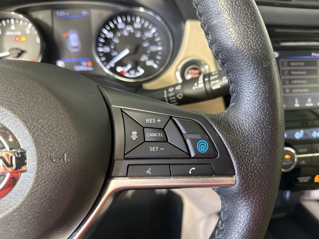 2020 Nissan Rogue SL