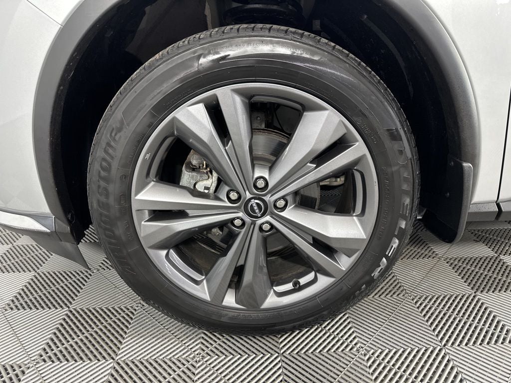 2023 Nissan Murano Platinum