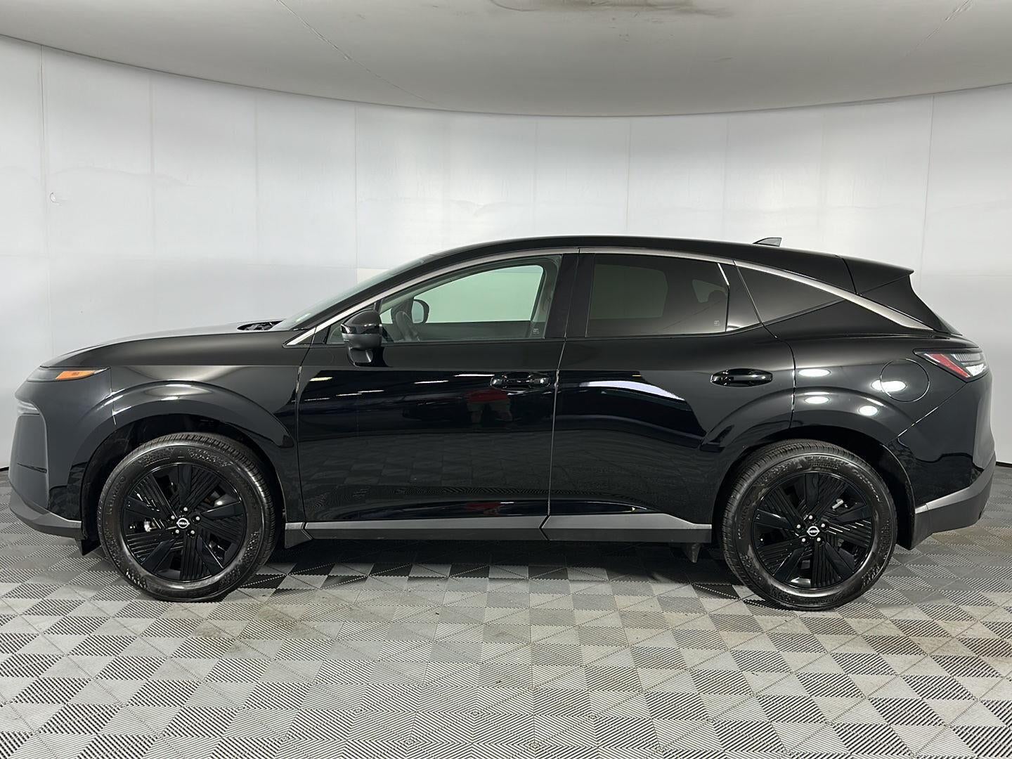2026 Nissan Murano SV