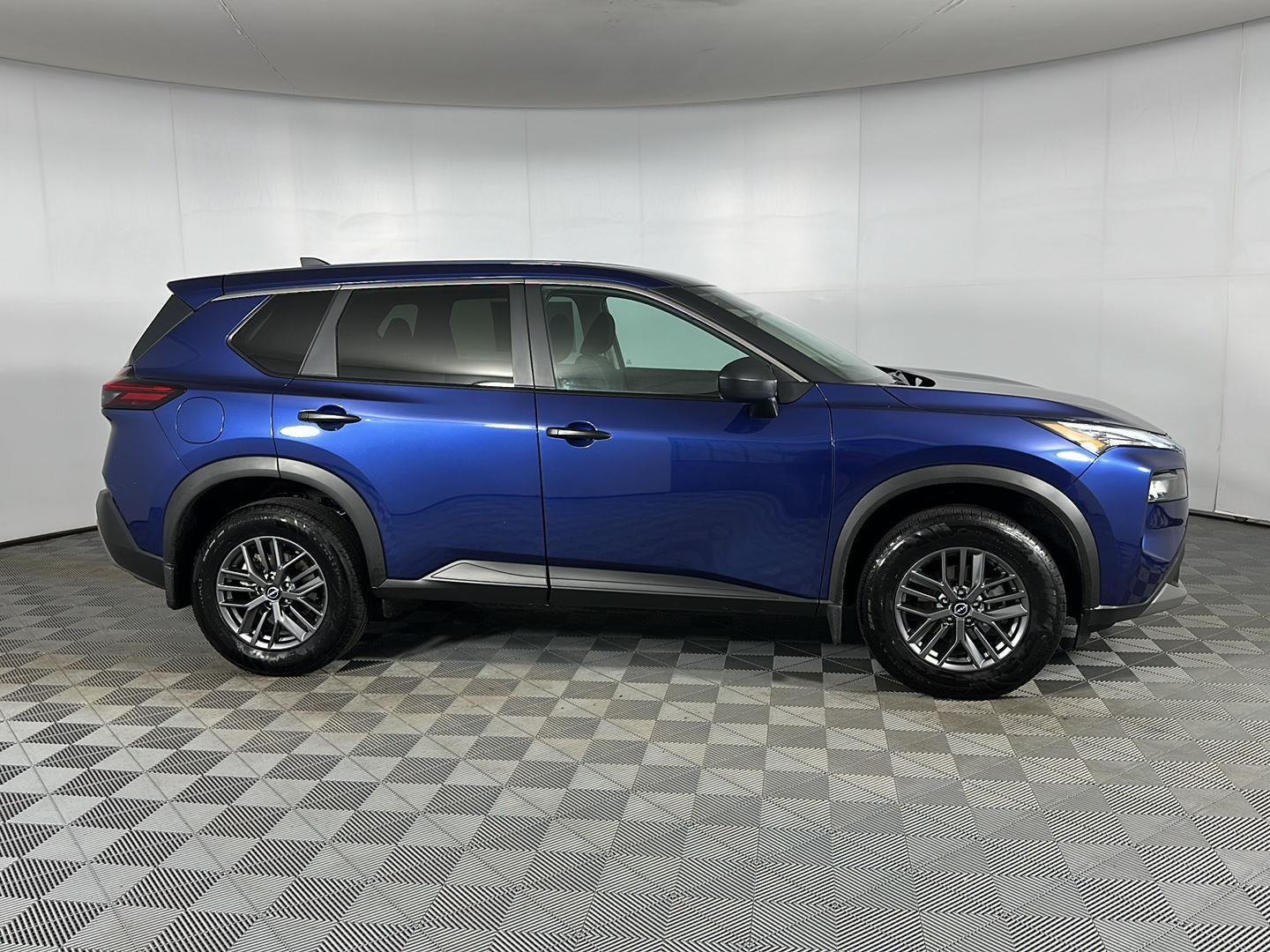 2022 Nissan Rogue S