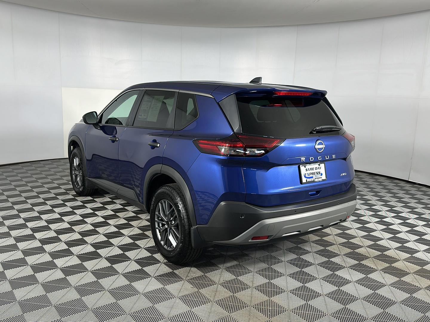 2022 Nissan Rogue S