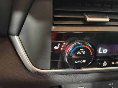 2023 Nissan Rogue Base