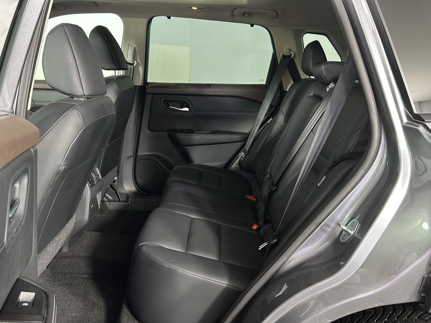 2023 Nissan Rogue Base