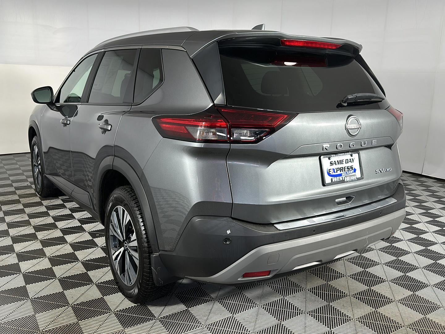 2023 Nissan Rogue Base