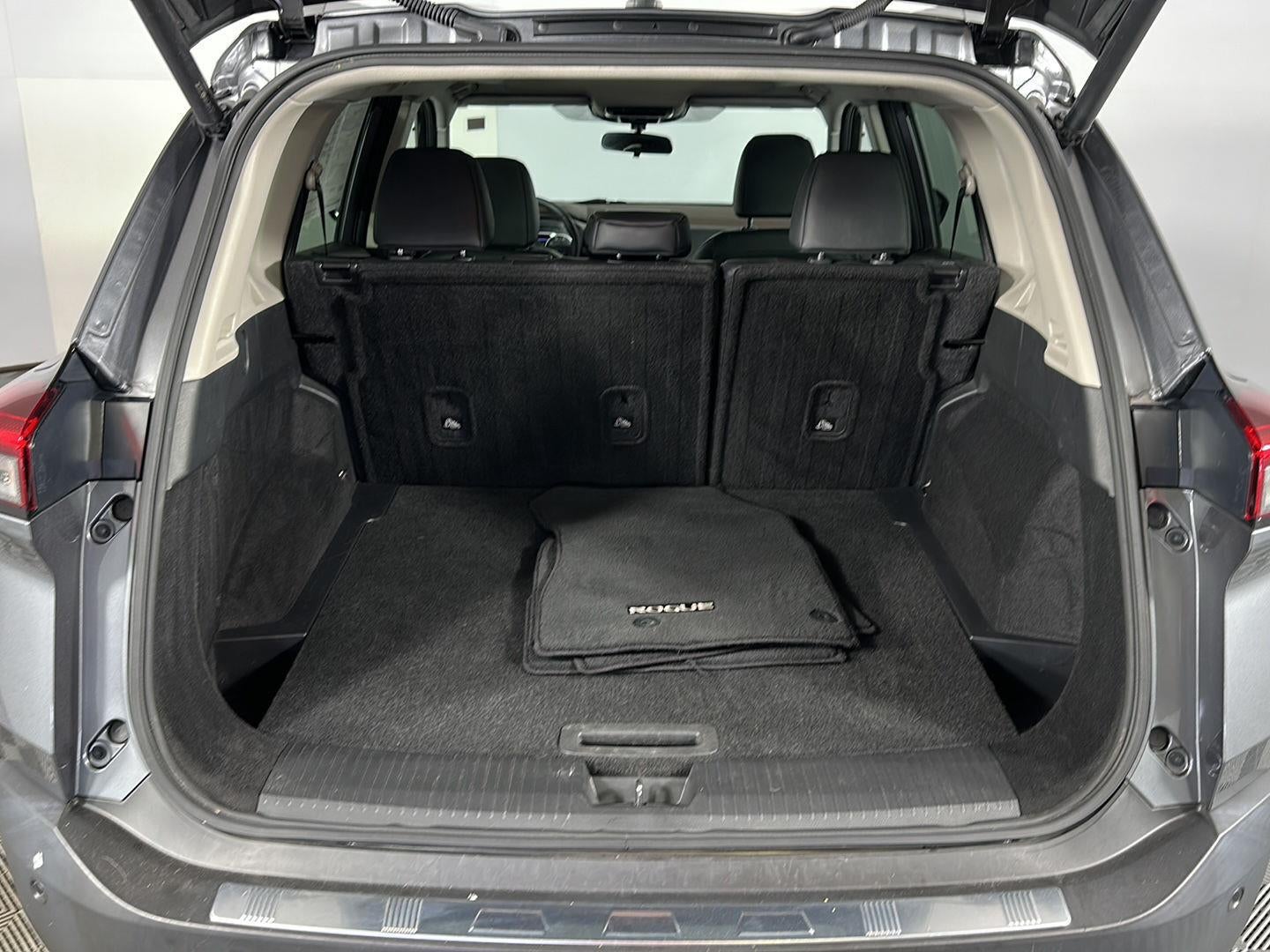 2023 Nissan Rogue Base