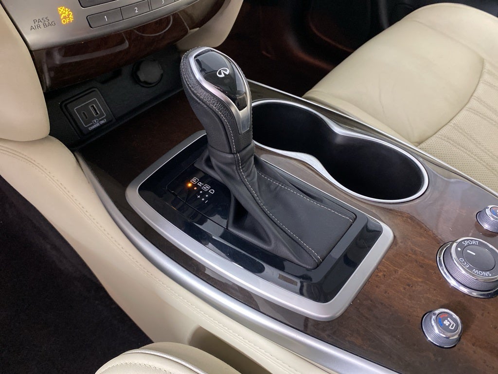 2019 INFINITI QX60 LUXE