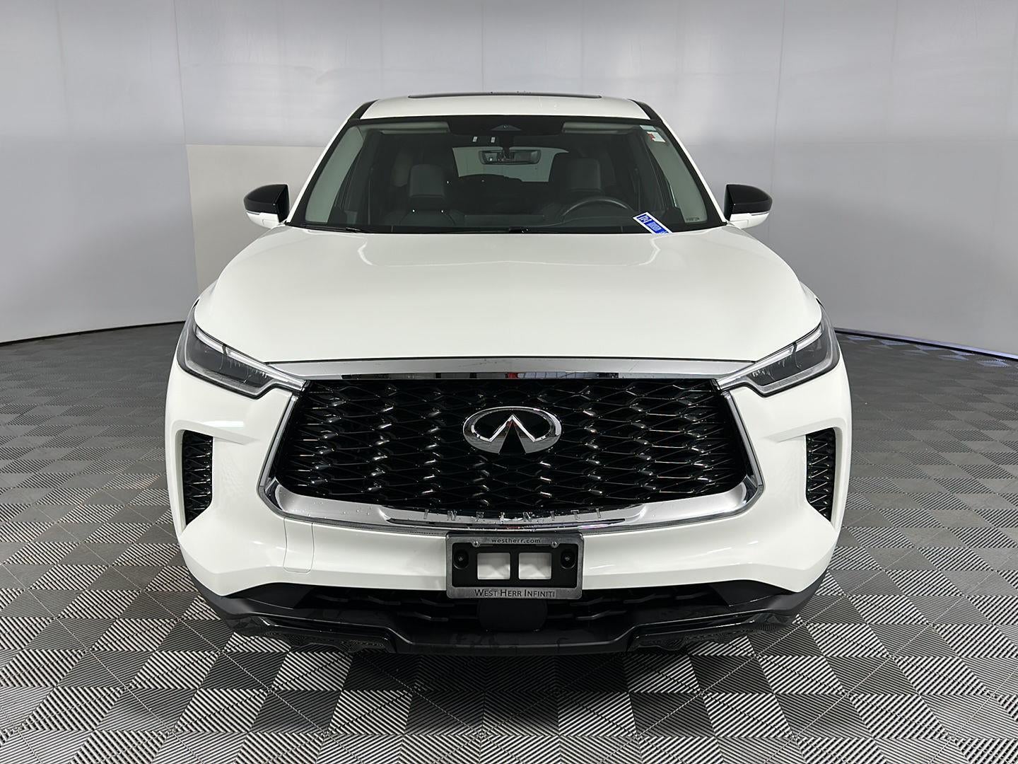 2024 INFINITI QX60 PURE