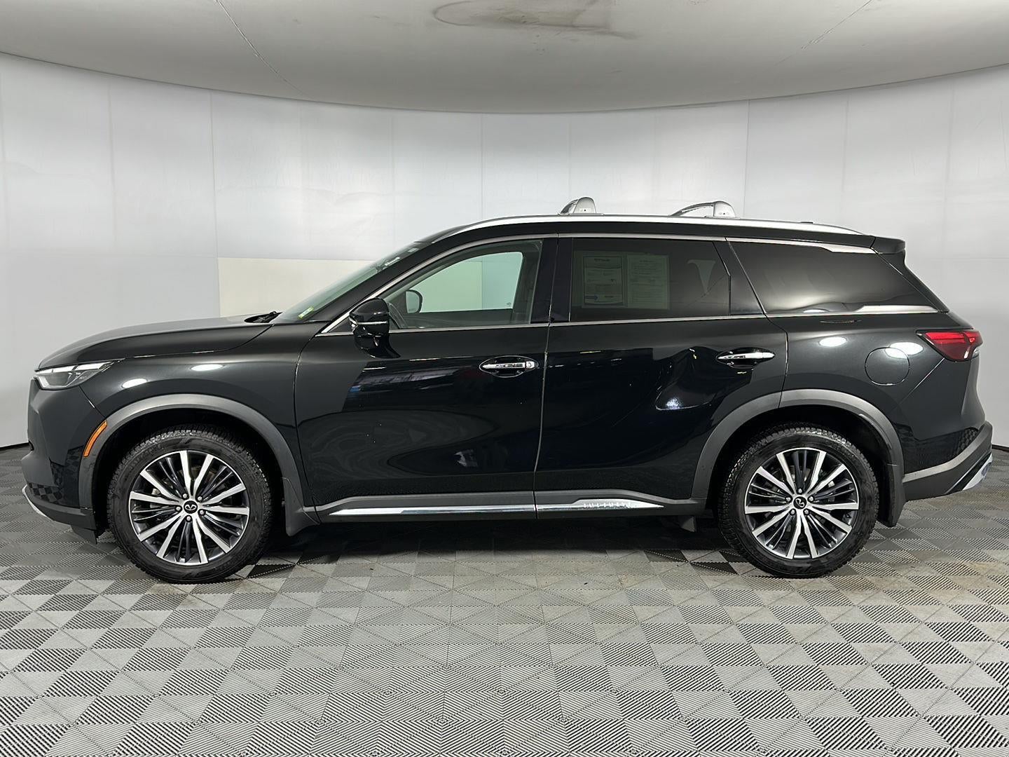 2022 INFINITI QX60 SENSORY