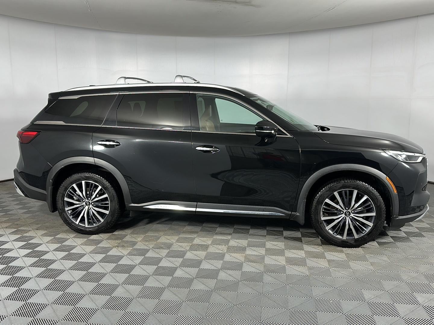 2022 INFINITI QX60 SENSORY