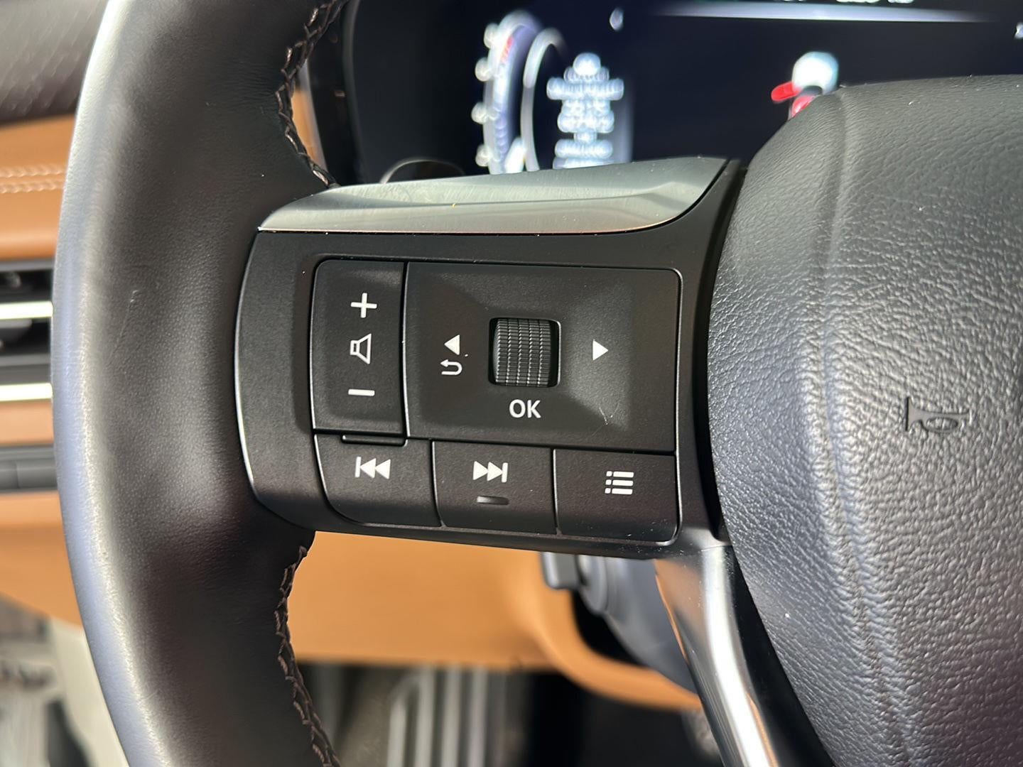 2023 INFINITI QX60 SENSORY