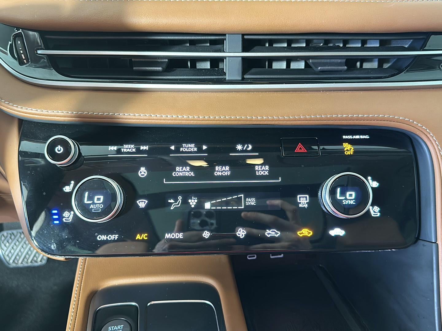 2023 INFINITI QX60 SENSORY